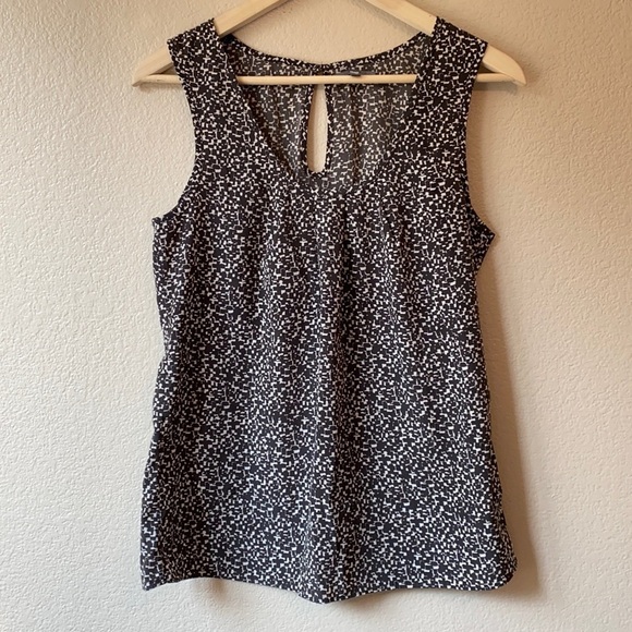 GAP Tops - Gap Retro Square Tank Top Blouse sz XS